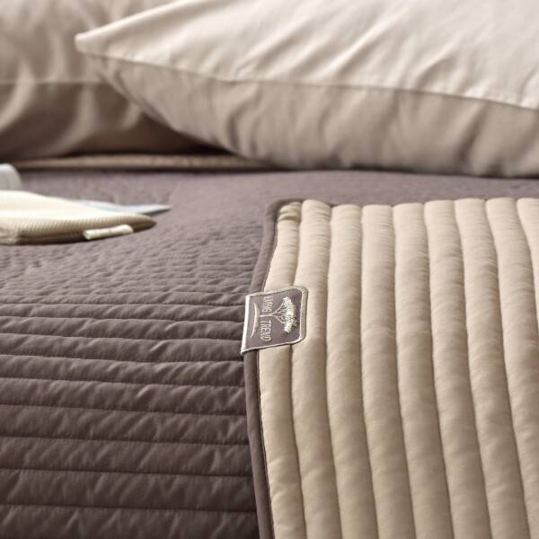 Sei Design Luxus Tagesdecke Living Trend 240x220 Schokobraun Bis zu 50% Rabatt