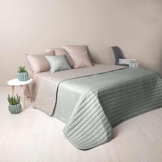 Sei Design Wende-Tagesdecke Living Trend smoke-green Lagerräumung