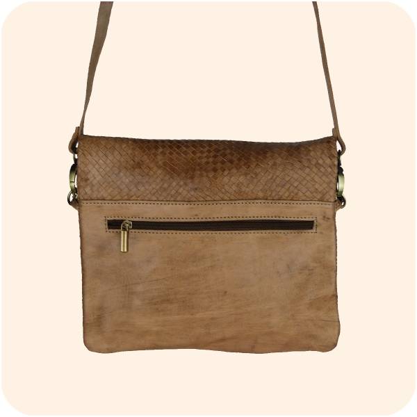Simandra Leder Handtasche Dafira 33x26cm - marokkanische Umhängetasche in Flecht-Optik mit 3 Fächern Letzter Tag